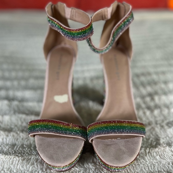 Madden Girl Siren Rainbow Platform Heel Size 9 NEW - Picture 3 of 7